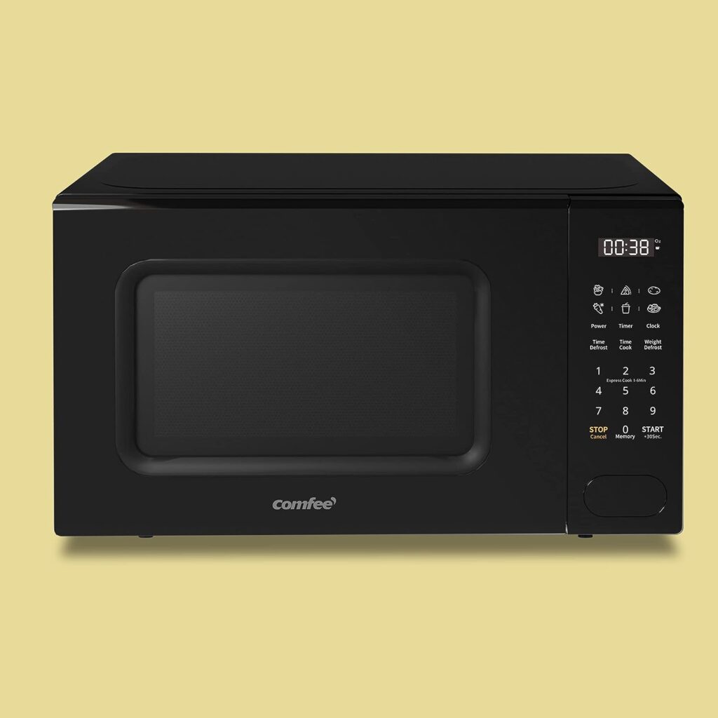COMFEE 700w 20 Litre Digital Microwave Oven with 6 Cooking Presets, Express Cook, 11 Power Levels, Defrost, and Memory Function - Black - CM-E202CC(BK)