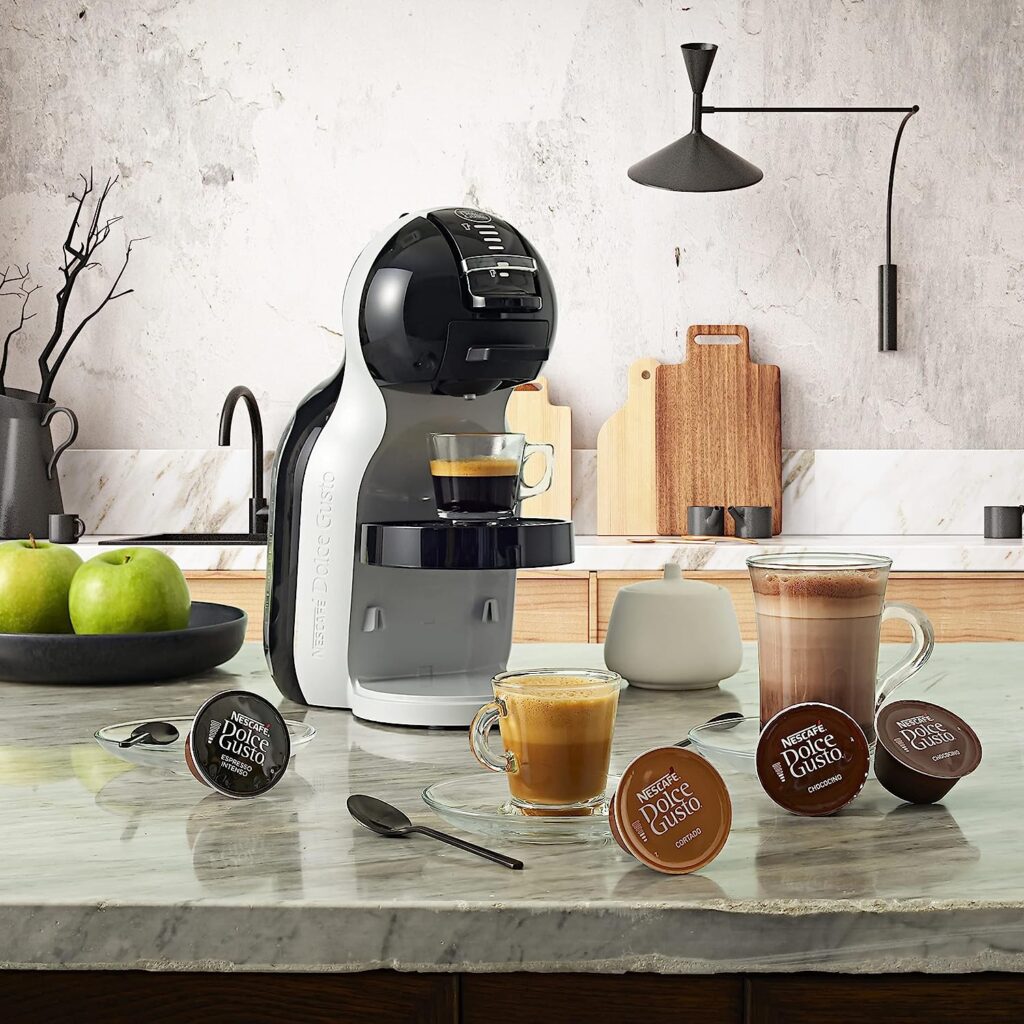 DeLonghi EDG 155.BG NESCAFÉ Dolce Gusto Mini-Me Automatic Coffee Machine 0.8 liters, Black Arctic Grey