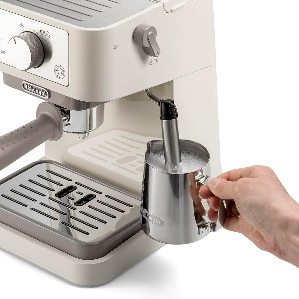 DeLonghi Manual Coffee Machine Stilosa EC260.CR, 15 Bar Pressure, Cappuccino System, Automatic Switch-Off, Compatible with ESE pods, 2 Level Tray, Capacity 1L Cream