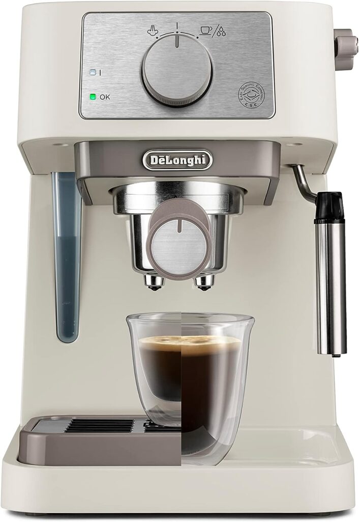 DeLonghi Manual Coffee Machine Stilosa EC260.CR, 15 Bar Pressure, Cappuccino System, Automatic Switch-Off, Compatible with ESE pods, 2 Level Tray, Capacity 1L Cream