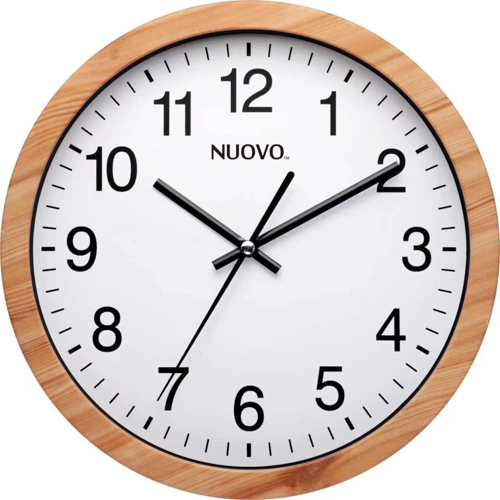 Nuovo 10 Wood Grain Round Wall Clock Silent and Not Tickling Vintage Wall Clock for Living Room Bedroom Kitchen (26cm / 10)