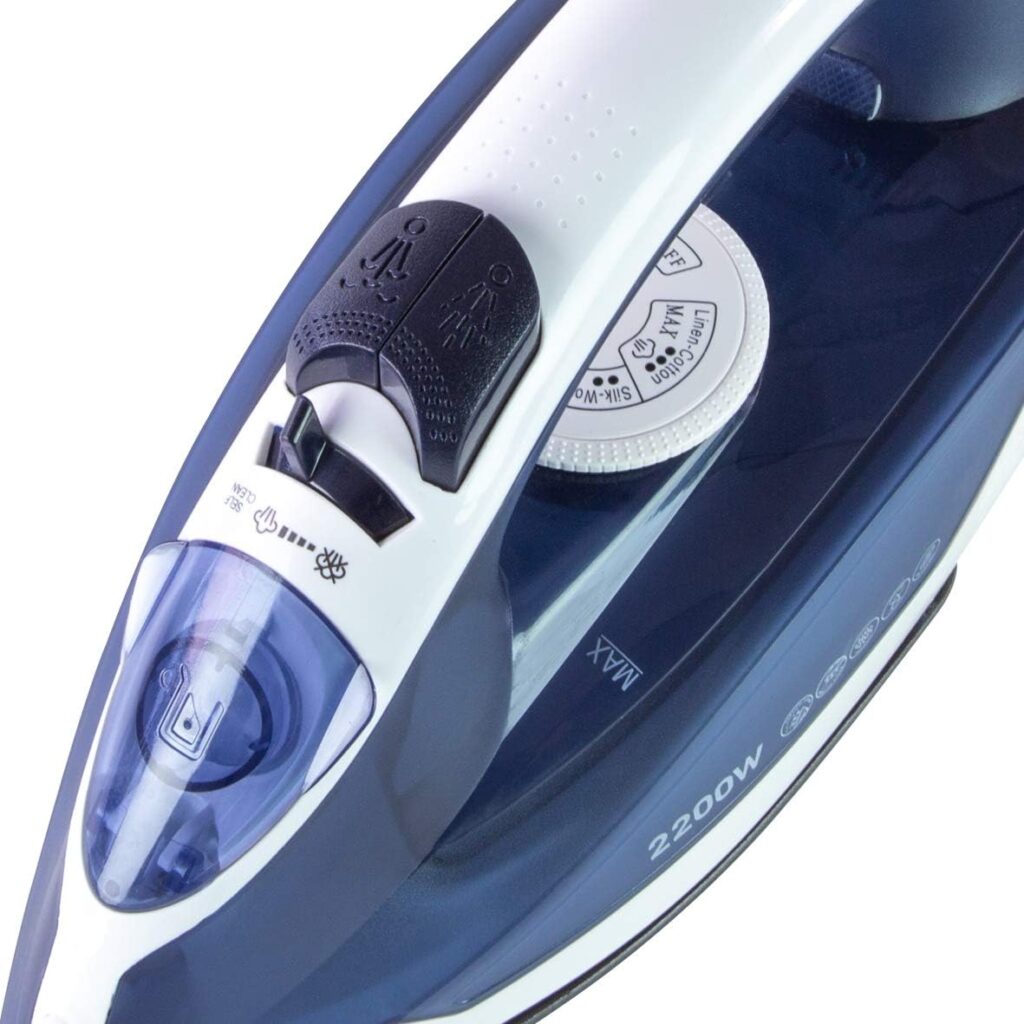 Quest 34140 Professional Steam Iron / Variable Temperature / 40 Second Rapid Heating / Non-Stick Soleplate and Self Clean Function / 2200 W / Blue Colour