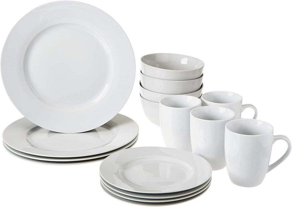 Amazon Basics 16-Piece Dinnerware Set, Service for 4, AB-grade porcelain, White