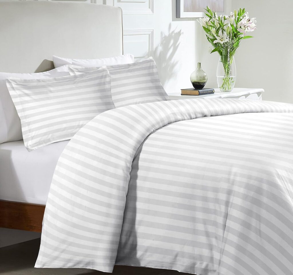 MOONLIGHT20015 King Size Duvet Cover Sets Hotel Quality Stripes Satin Bedding Sets with 2 Pillowcases, Reversible Hypoallergenic Soft Breathable Bed Covers (Light grey, King)