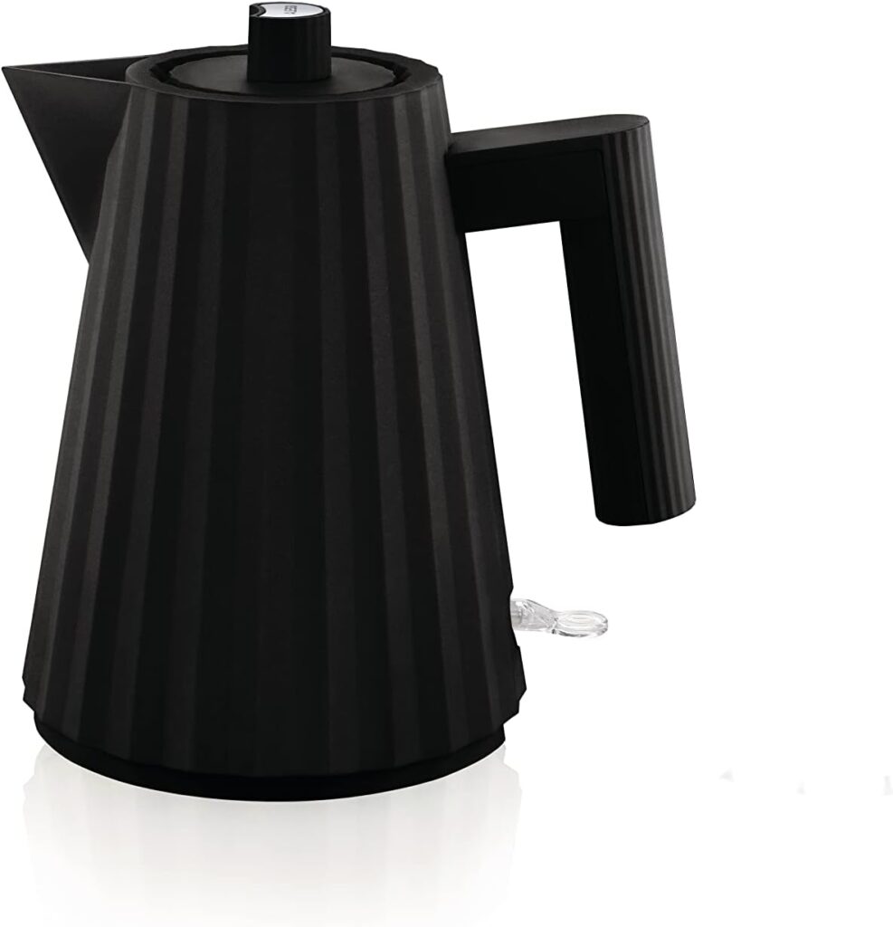 Alessi Plissé MDL06/1BUK - Electric Kettle in Thermoplastic Resin, English Plug 2400W, 100 cl, Black