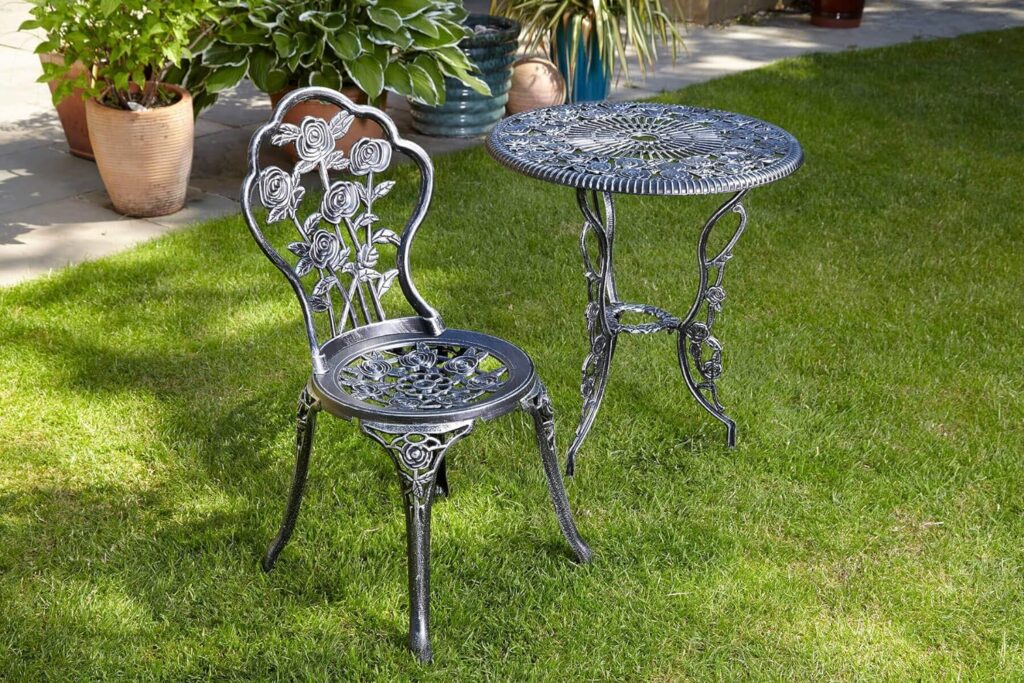 Home Source Rose Garden Patio Outdoor Bistro Set Table and 2 Chairs Metal Garden Furniture, White